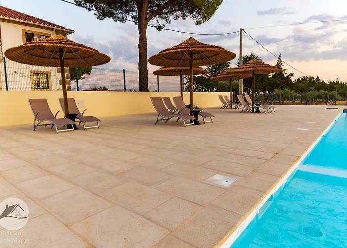 Moradia Gemea Em Herdade Santa Marta *